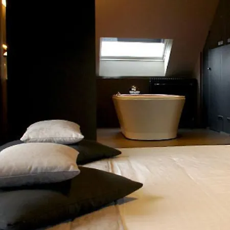 Hotel Le Castel 3*