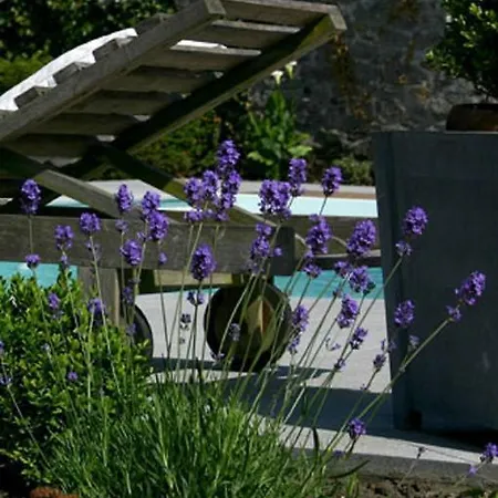 Le Castel Hotel 3*