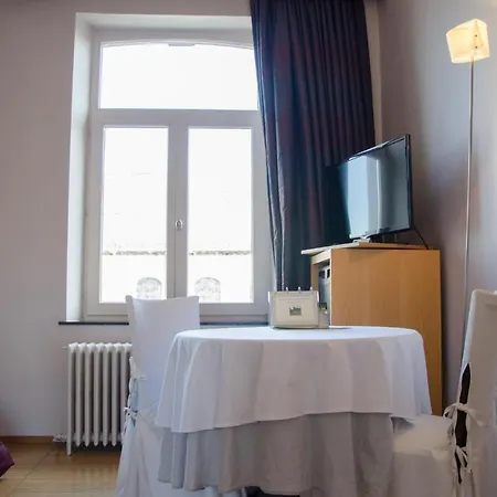 Le Castel Hotel 3*